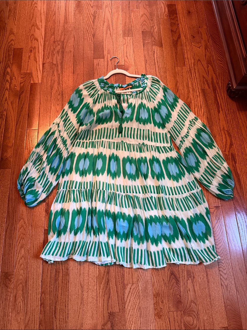 Oliphant Green and White Tiered Printed Long-Sleeve Tunic Dress
